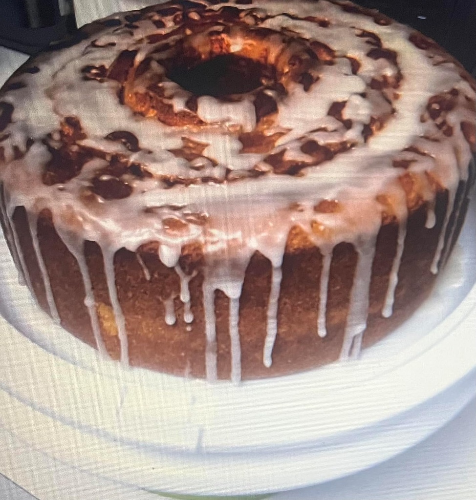 2 Clear Plastic Reusable Cake Carrier, Round Food Storage Container with Lid 12x4.75x12