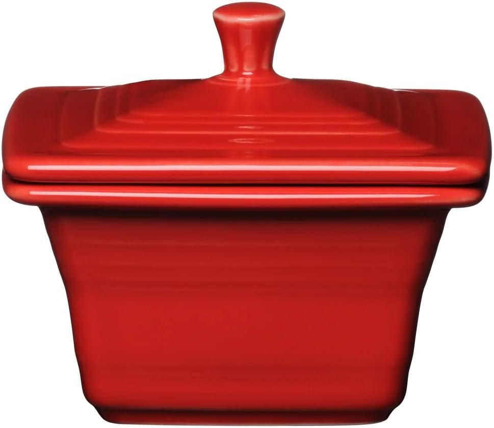 Fiesta® Gift Box – Durable Ceramic, Lead-Safe, Dishwasher/Microwave/Oven Safe – Made in USA Dinnerware - Scarlet