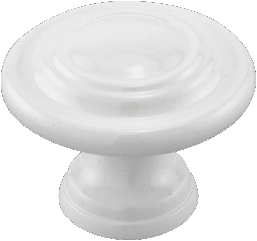 Prime-Line N 7439 Bi-Fold Door Knob – Wide Base, Large Diameter Door Knob For Easy Gripping, Replace Old or Unsightly Knobs, 1-11/16 in. Outside Diameter, Diecast, Classic White Finish (Single Pack)