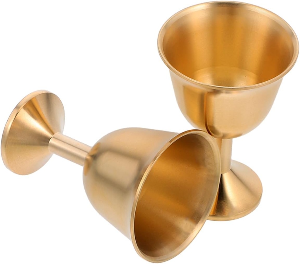 Kichvoe Brass Chalice Cups, 2pcs Mini Wine Goblets Vintage Communion Cup Whiskey Glasses Wine Tumblers for Altar Church Communion Decorations，2.16X1.61X1.61in