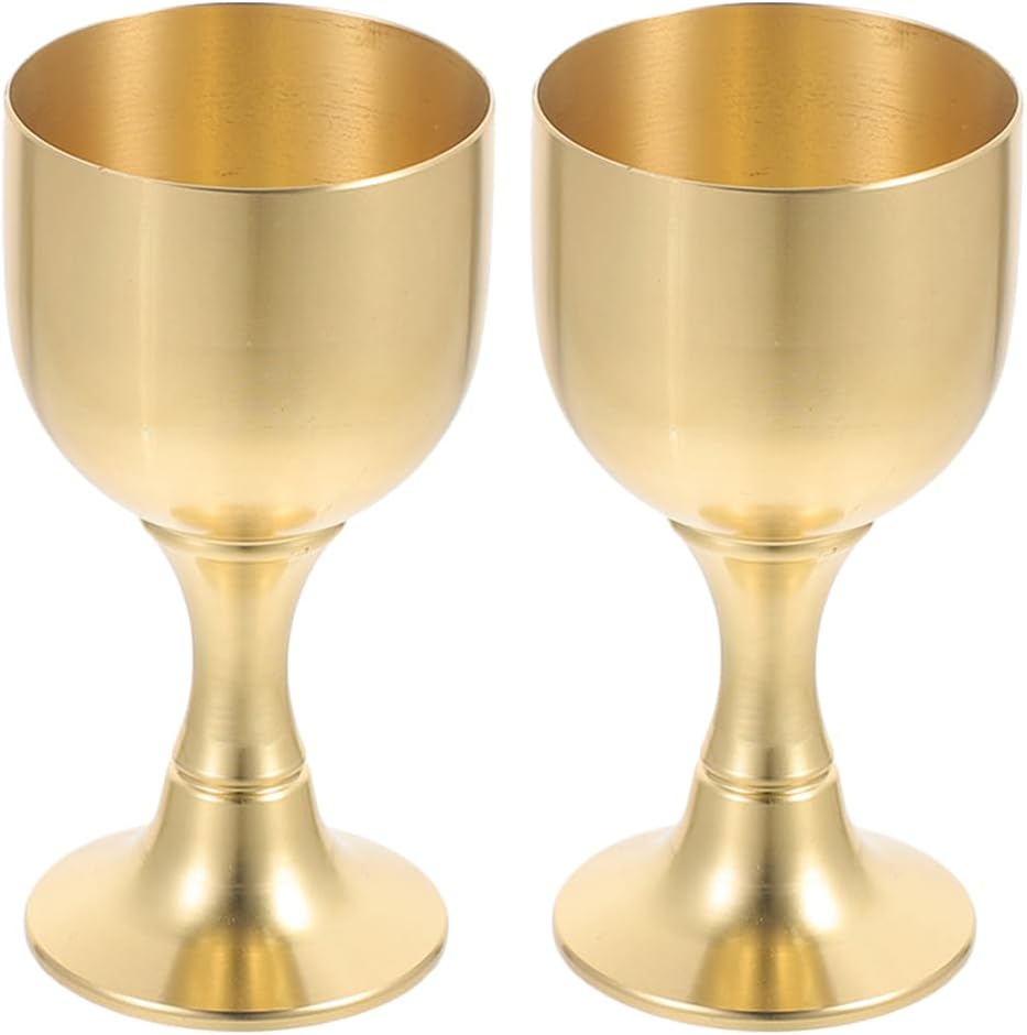 LUOZZY 2pcs Brass Goblet Copper Cup Vintage Style Goblet Wine Cup Metal Goblet Portable Small Metal Buddhist Cup for Party Favor Supplies