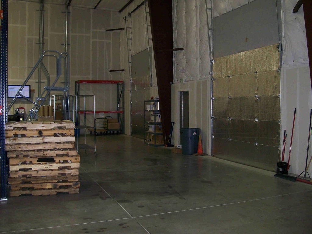 NASA TECH Reflective Platinum Commercial Warehouse 12ft x 12ft Garage Door Insulation Foam Core Kit