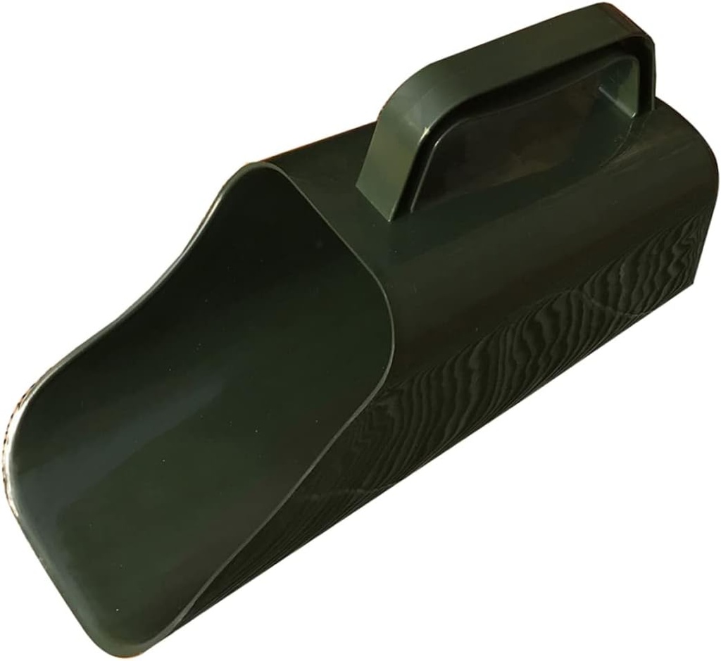 Multi Functional Lightweight Plastic Soil Shovel Cup with Ergonomic Handle for Indoor Outdoor Gardening Garden Bucket Scoop for Planting Weeding and Soil Digging